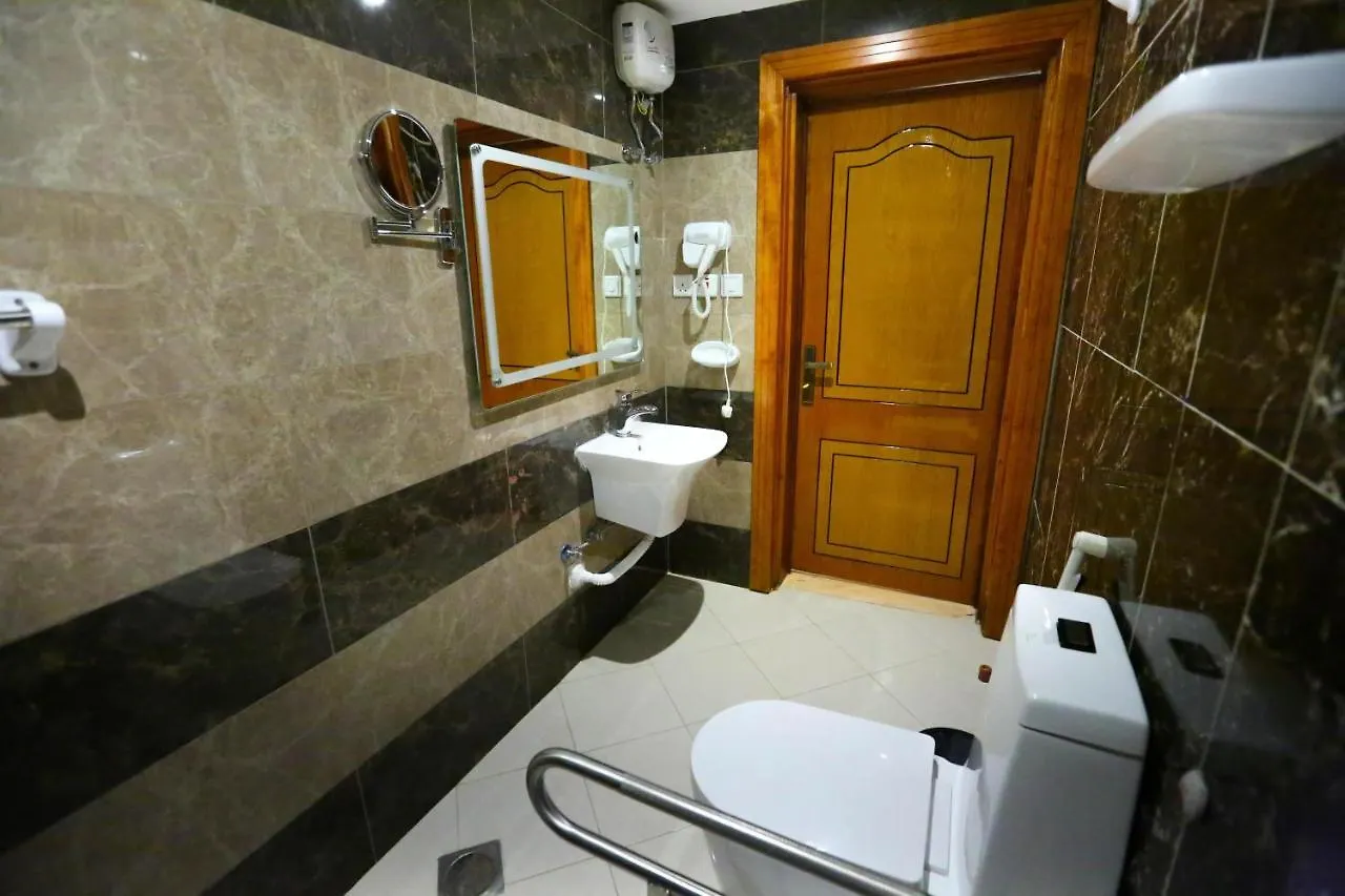 Bait Aldiyafah Hotel Apartments Dzsidda